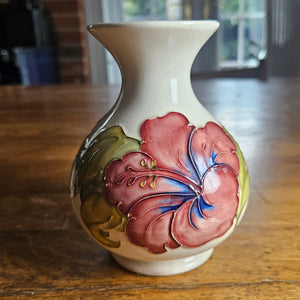 Hibiscus Moorcroft Pottery Vase Vintage c1970