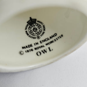 Royal Worcester Fine Bone China Owl Figure Candle Snuffer Vintage 1976