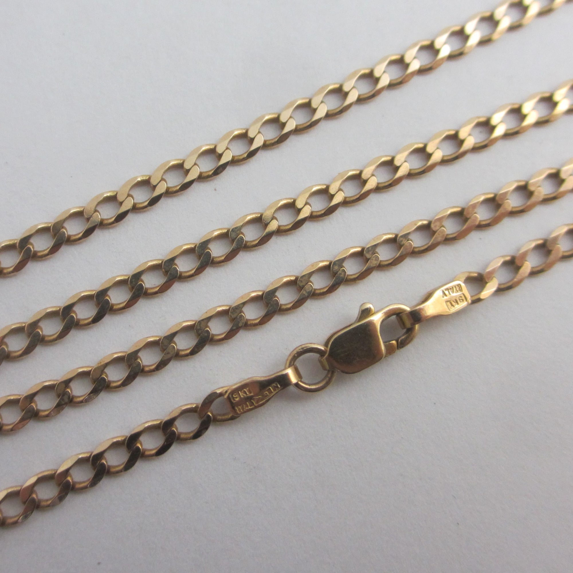 Curb Link 9k Gold Chain Necklace 48.5cm / 19.1" Vintage