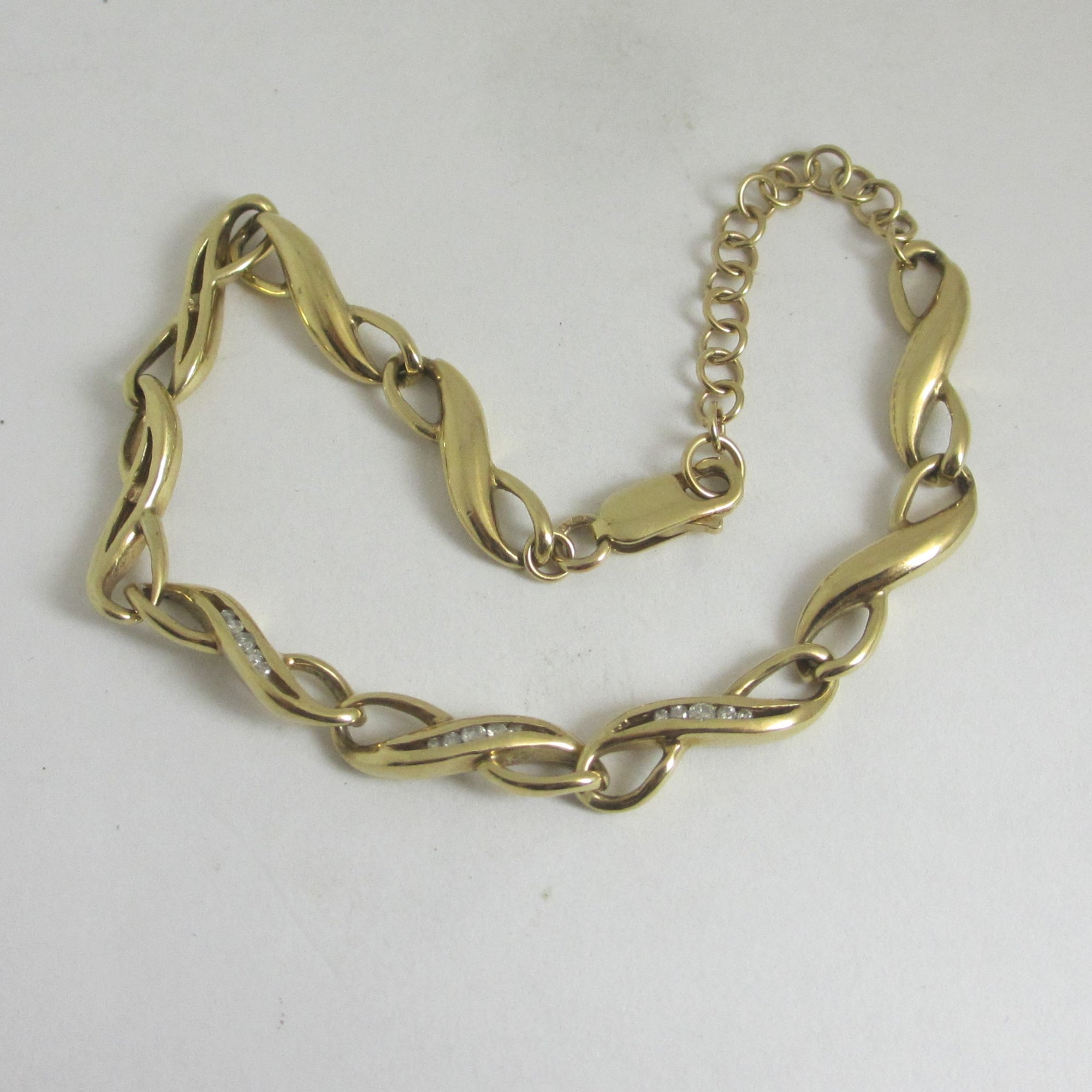 Diamond 9k Gold Lovers Knot Chain Bracelet Vintage c1980