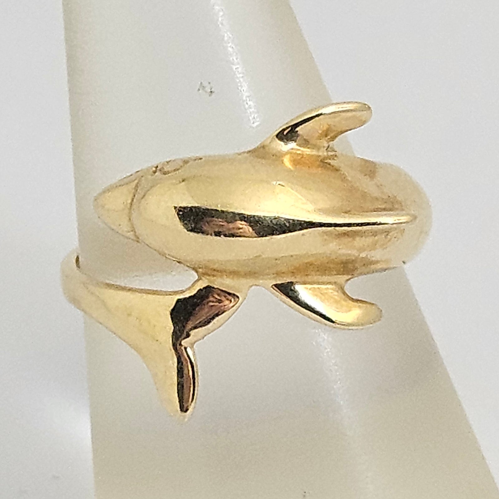 14k Gold Dolphin Ring Size UK P Vintage c1980
