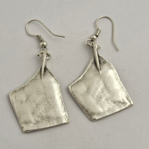 Ladies Face Dangling Silver Plate Drop Earrings Vintage