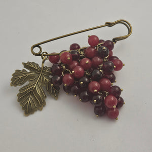 Bunch Red Garnet Grapes on Base Metal Brooch Pin Vintage