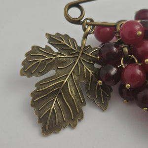 Bunch Red Garnet Grapes on Base Metal Brooch Pin Vintage