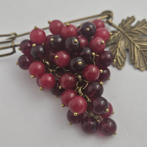 Bunch Red Garnet Grapes on Base Metal Brooch Pin Vintage