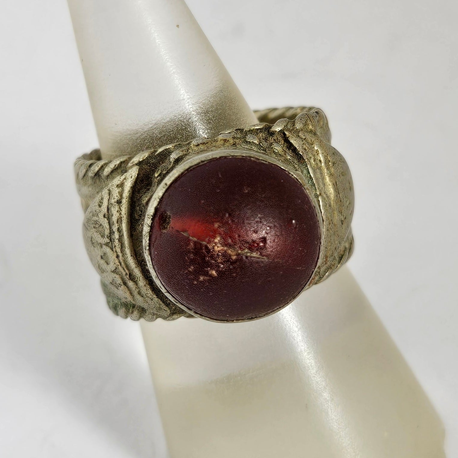 Cabochon Garnet Silver Ring Size UK R Vintage Art Deco