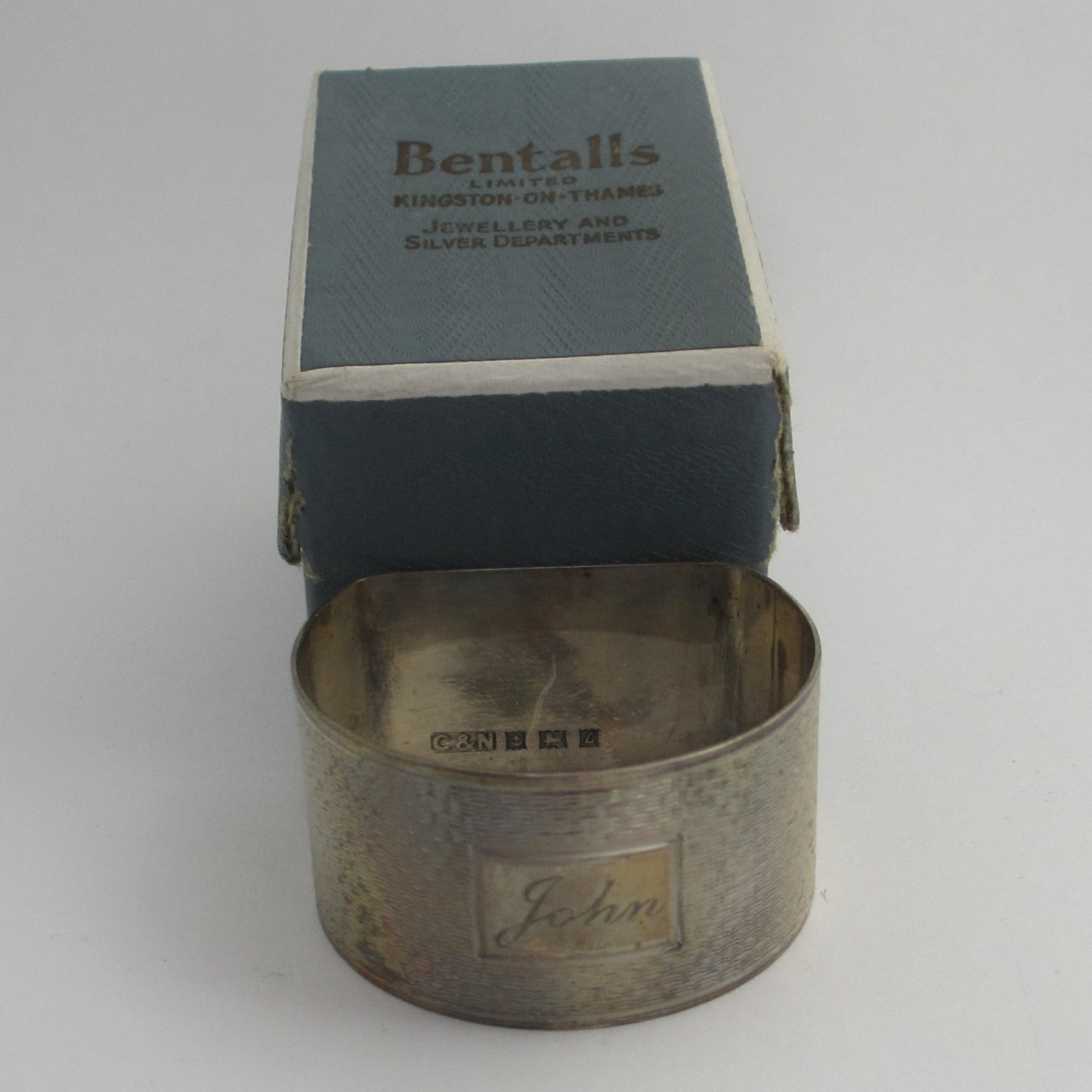 English Sterling Silver Napkin Ring Boxed Vintage 1960