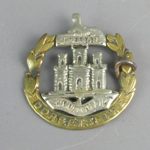 A Dorsetshire Regiment Cap Badge Vintage Circa Early 20th Century