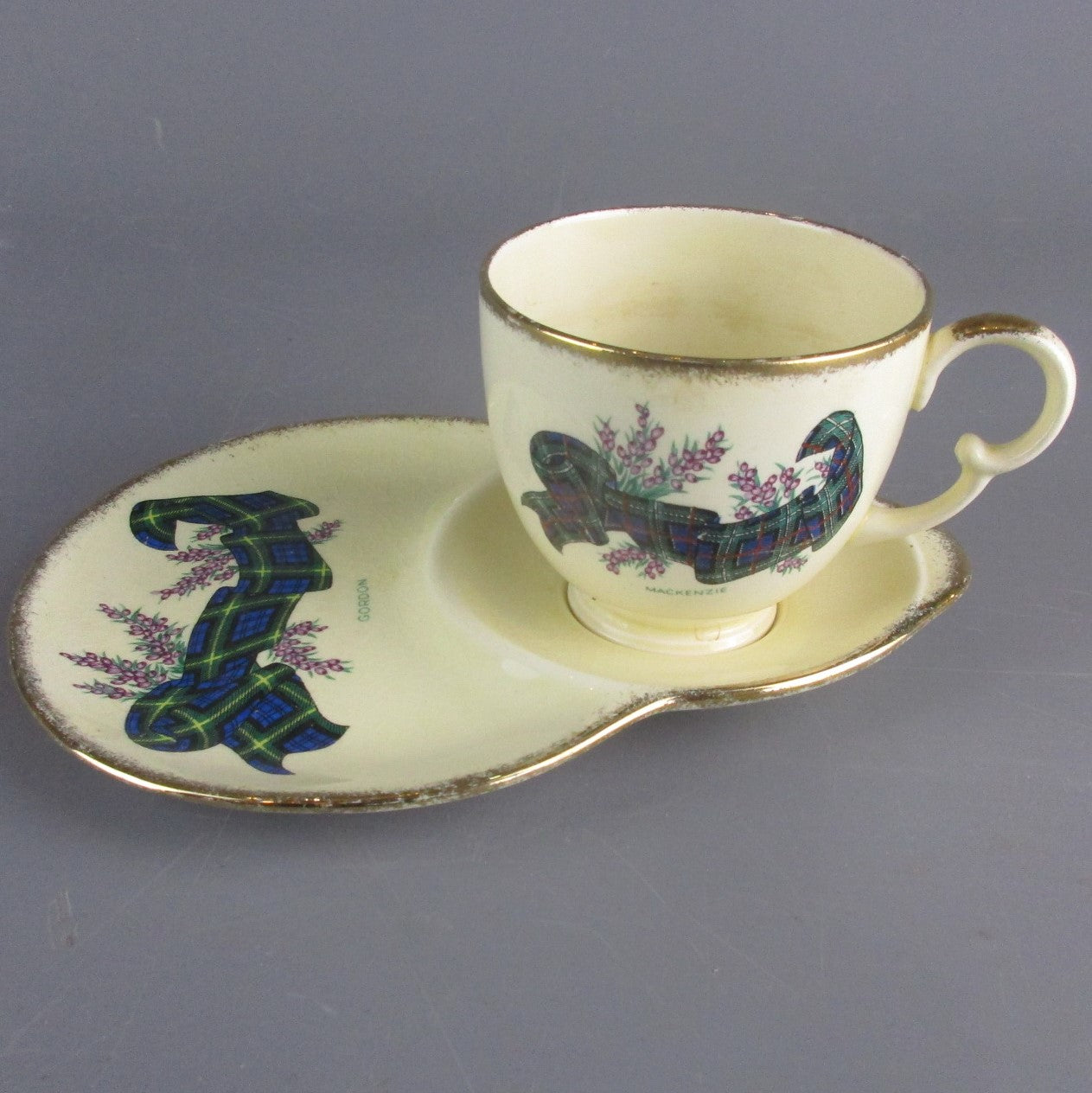 Crown Devon Tartan Cup And Saucer Vintage Mid Century c1950 - Top 