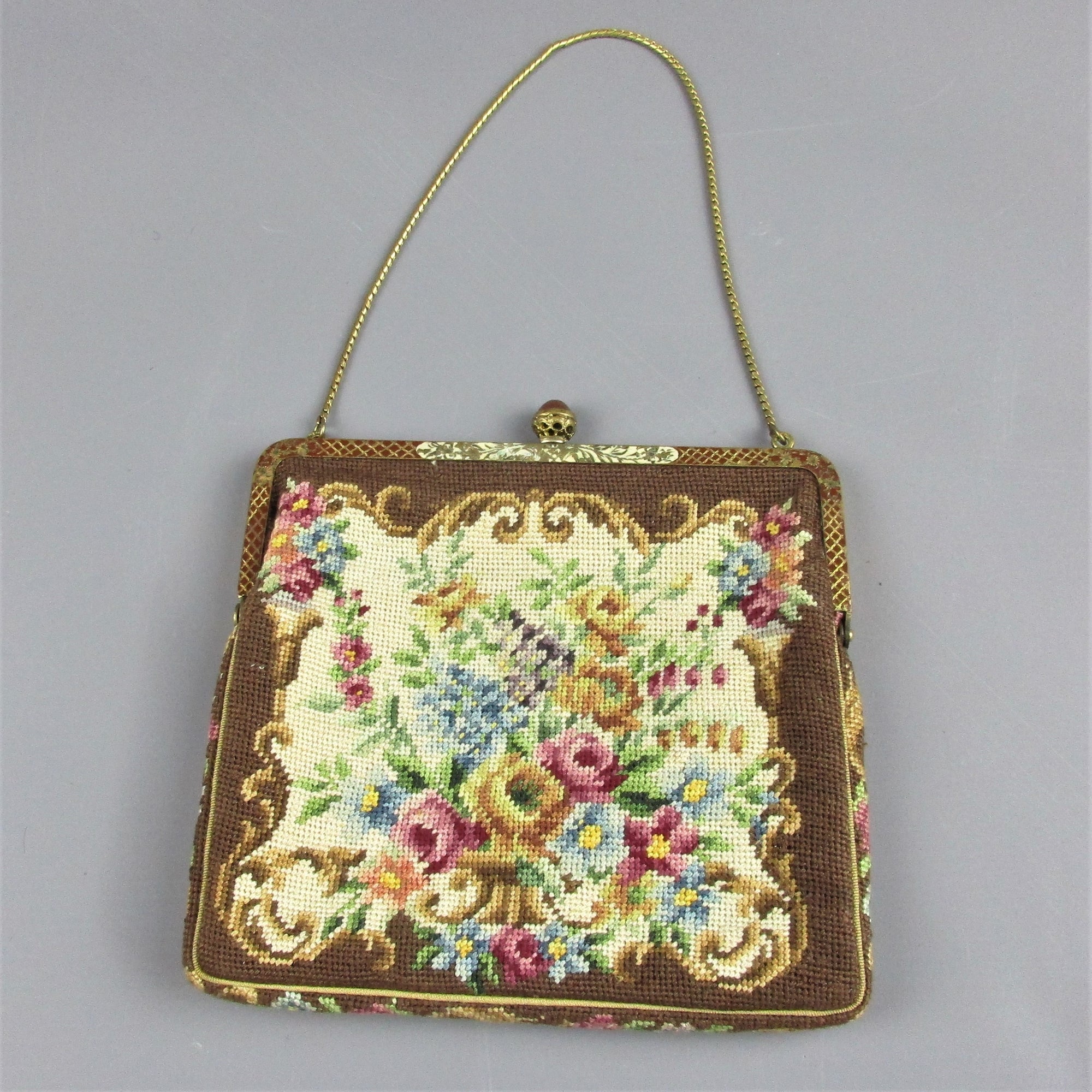 Fabric Tapestry & Metal Clasp Bag Vintage 20th Century.