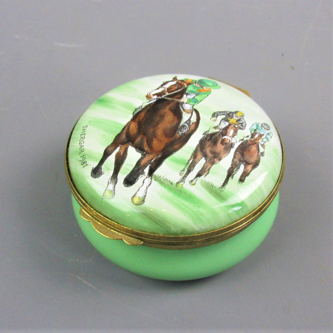 English Enamel Patch Box Depicting Famous Racehorse Shergar Vintage 1981