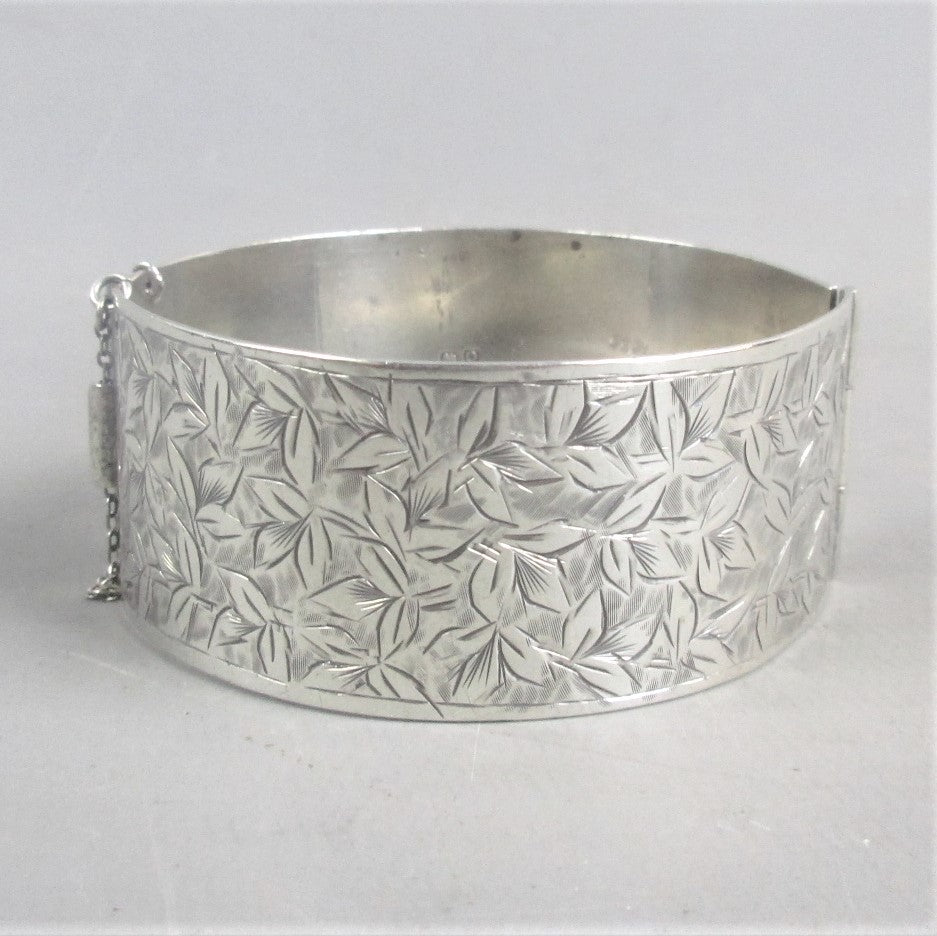 Sterling Silver Cuff Bangle Bracelet With Ivy Leaf Motifs Antique 1938 Art Deco