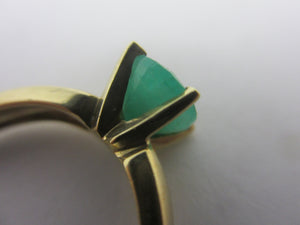 Solitaire Emerald in 9k Gold Ring Vintage c1980