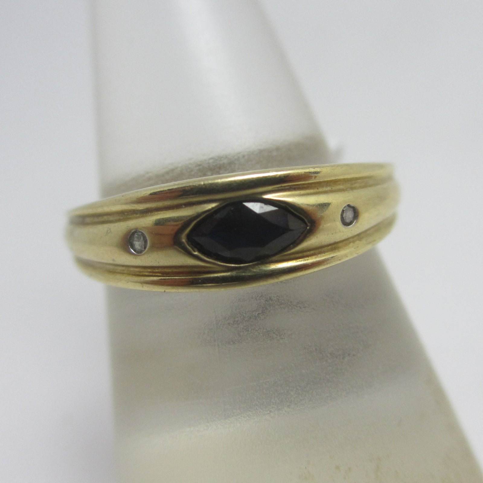 Sapphire Spinel Diamond 9k Gold Ring Vintage c1980